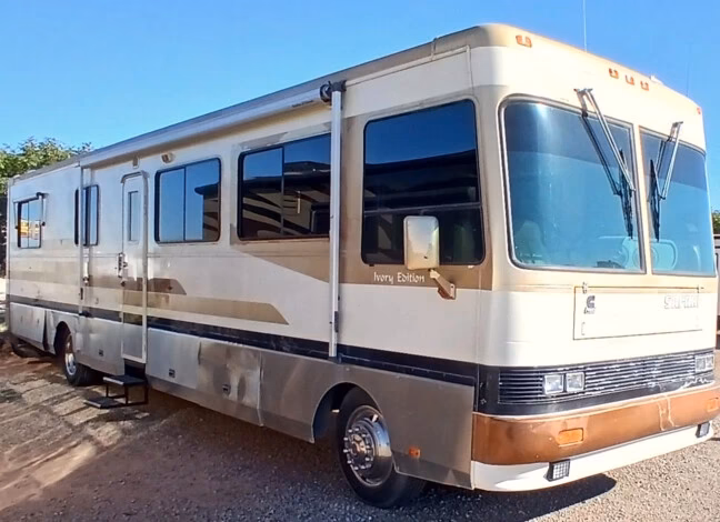 Who makes Alita motorhomes?