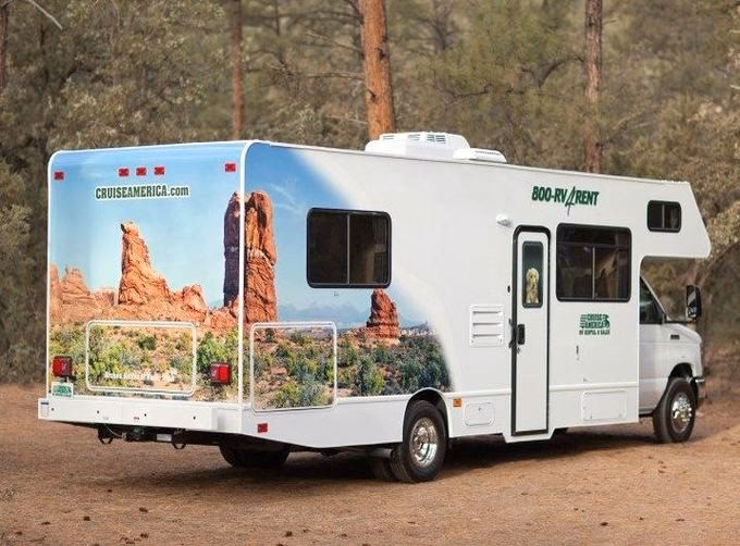 ¿Se puede pasear en autocaravana mientras se conduce en Canadá?