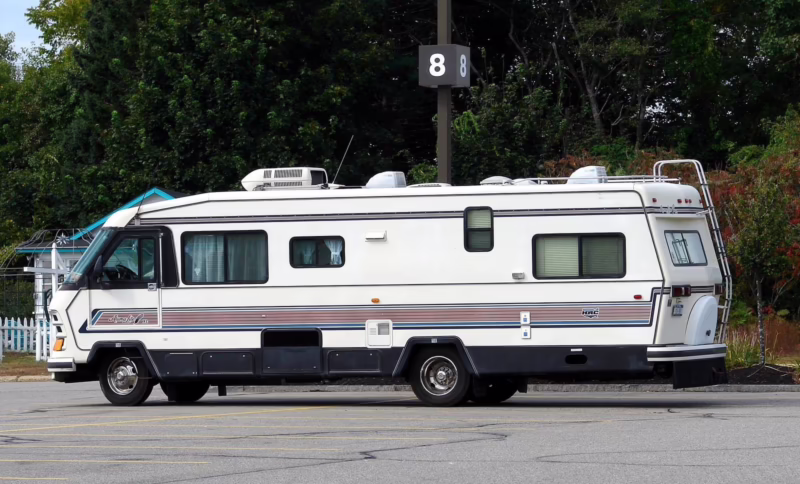 Who makes the Vision XL motorhome?