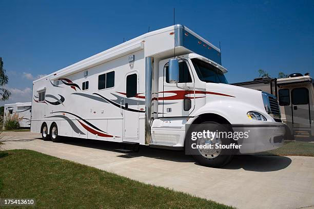 What are the big motorhomes called?