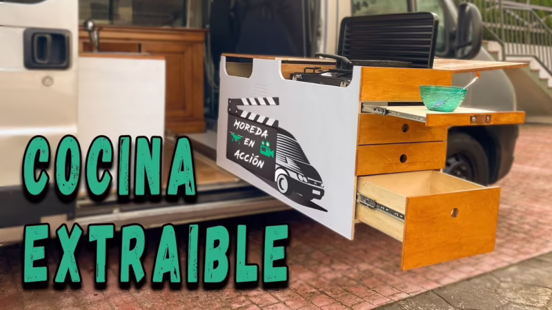 ¿Cuánto mide una cajonera de 10 cajones?