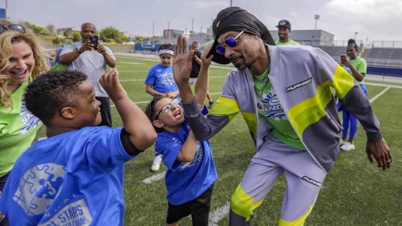 Did Cameron Diaz go to the same school as Snoop Dogg?