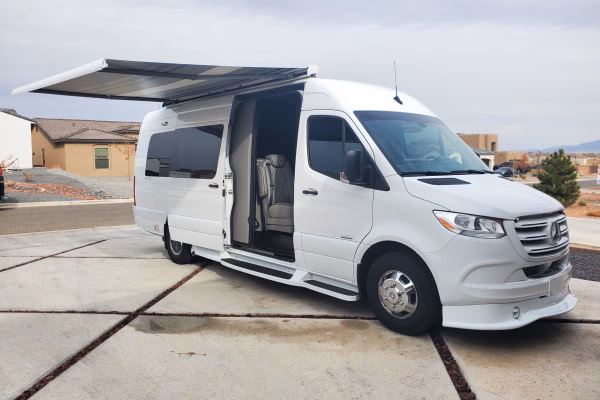 ¿Cuáles son las opiniones de los clientes de Mike Thompson RV?