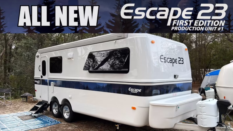 Who makes the escape RV?