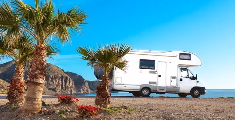 Kann man in Spanien mit dem Camper frei stehen?