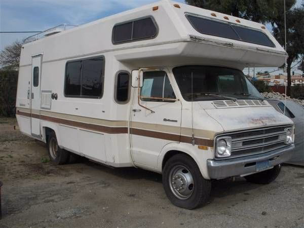 ¿En qué año fabricó Dodge una autocaravana?