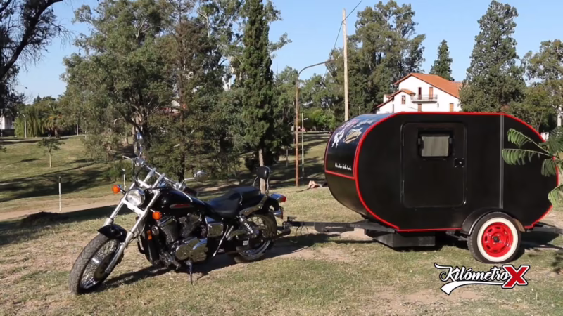 ¿Qué remolque puede llevar una moto?