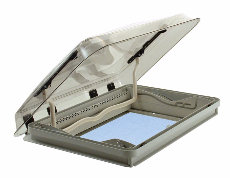 ¿Cómo medir la claraboya de una caravana?