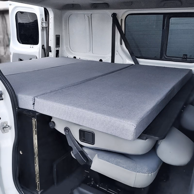 ¿En una furgoneta de carga cabe un colchón?