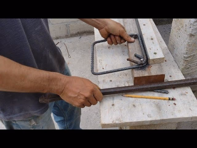 ¿Cuántos estribos lleva una columna de 2.5 metros?