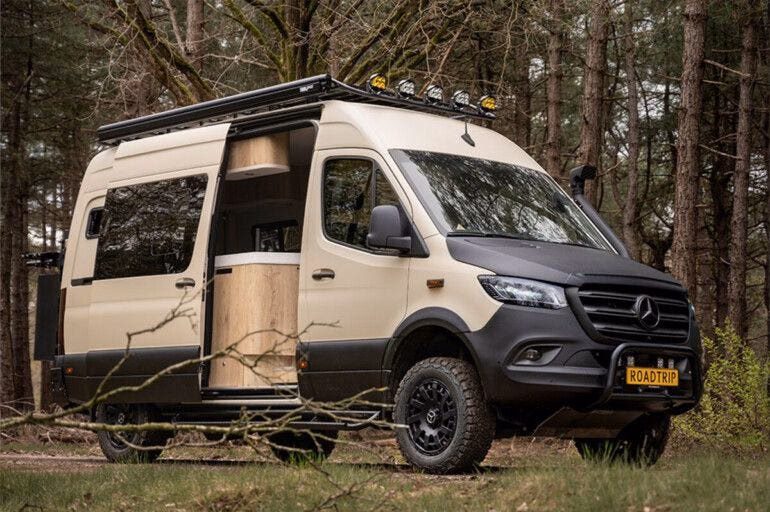 ¿Cuánto mide una camper de alta?