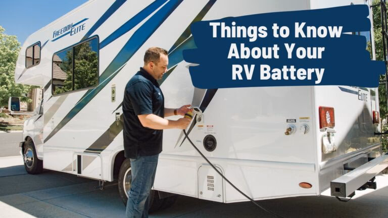 ¿Cuánto tiempo se debe cargar la batería de una autocaravana?