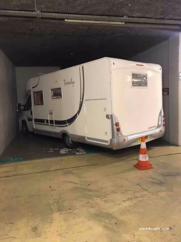 ¿Se puede entrar en Mónaco con una autocaravana?