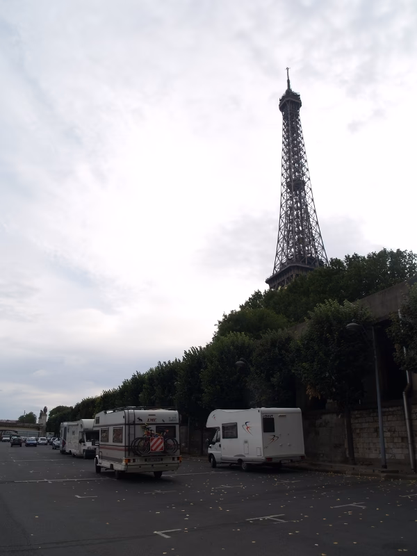 ¿Dónde aparcar al visitar la Torre Eiffel?