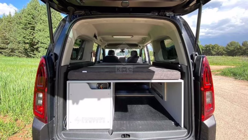 ¿Cuánto cuesta una furgoneta berlingo?