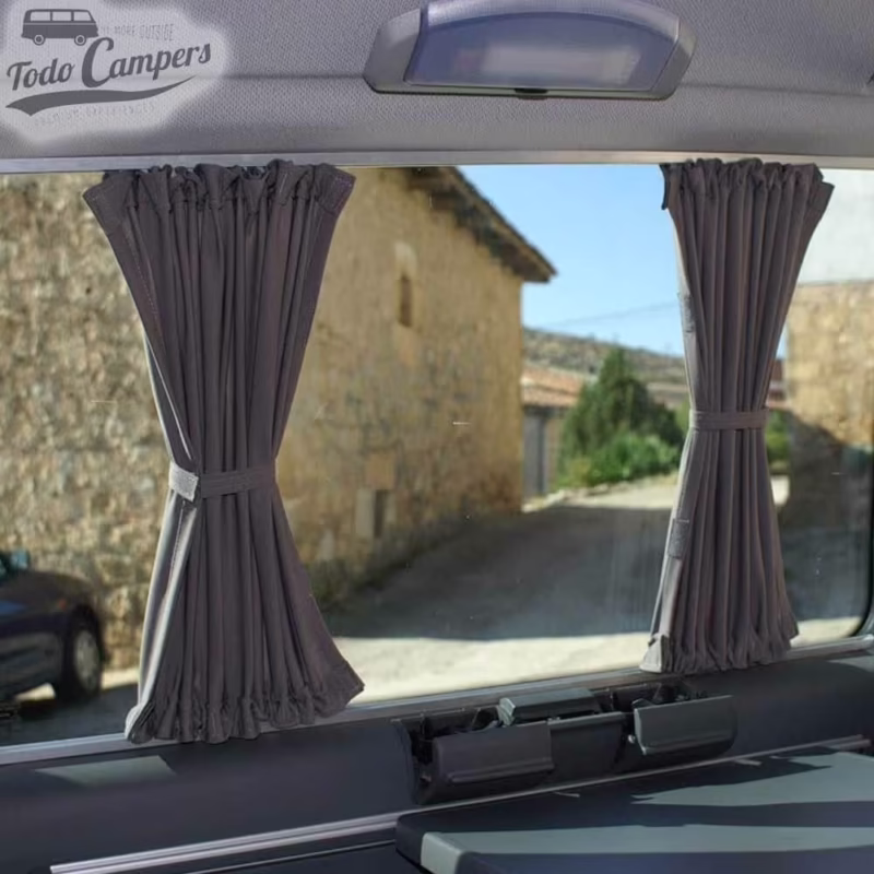 ¿Cuál es la mejor manera de colgar cosas en las paredes de la autocaravana?