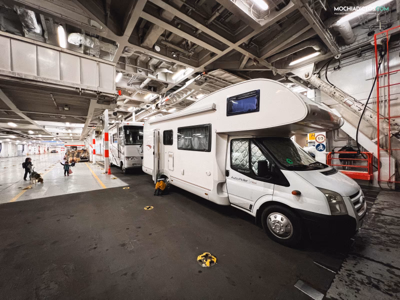 ¿Se puede coger un ferry desde España a Inglaterra?