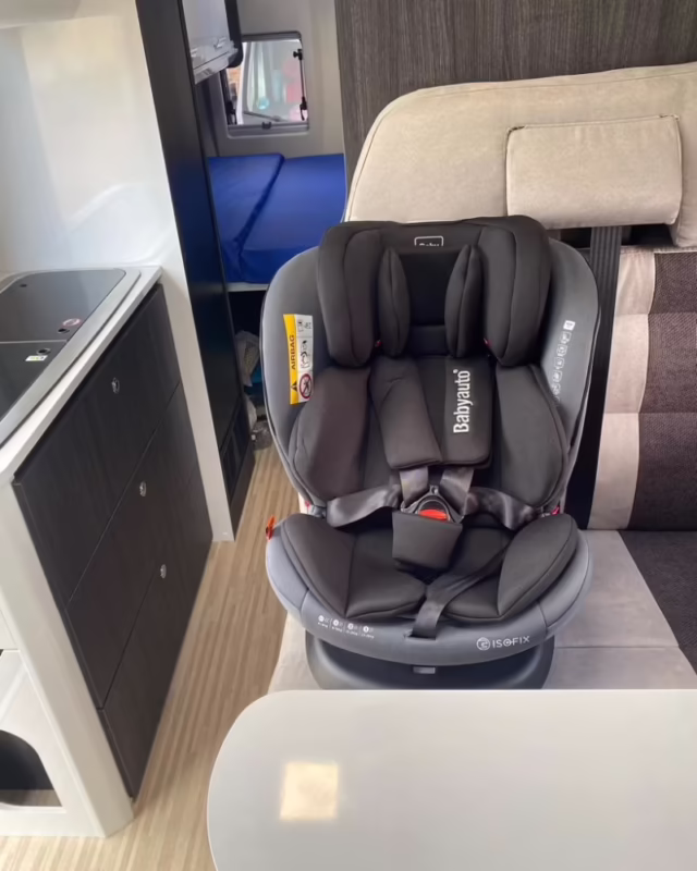 ¿Se puede poner ISOFIX en una autocaravana?