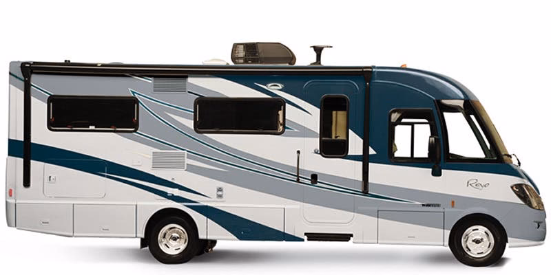 Is Itasca better than Winnebago?