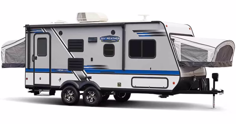 How much does a hybrid camper weigh?