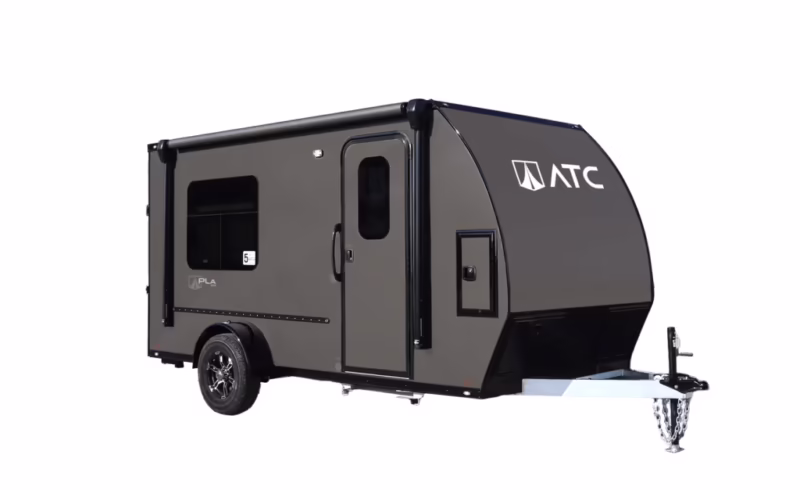 Who makes the lightest toy hauler?