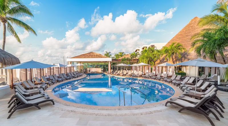 ¿Hay playas nudistas en la Riviera Maya?