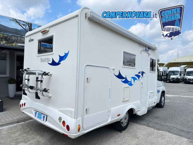 Quanto è largo un camper semintegrale?