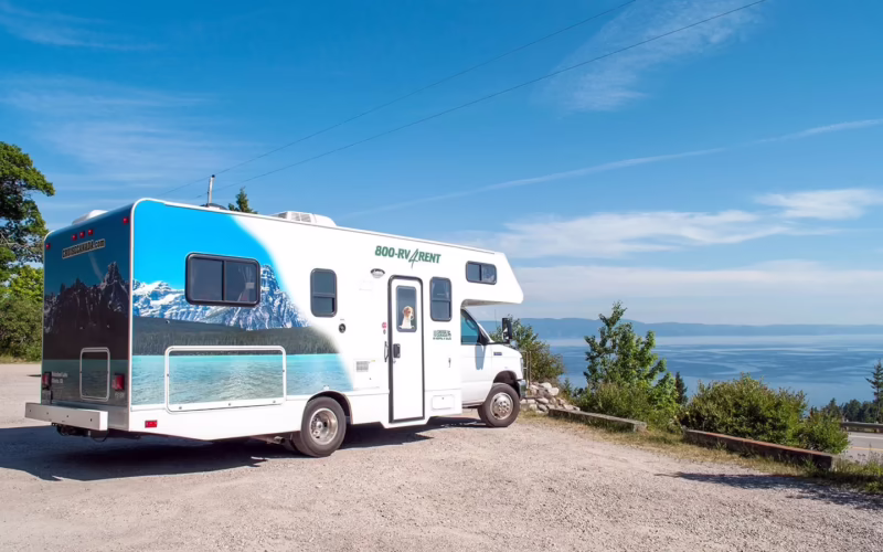 How much does it cost to rent a motorhome in Canada?