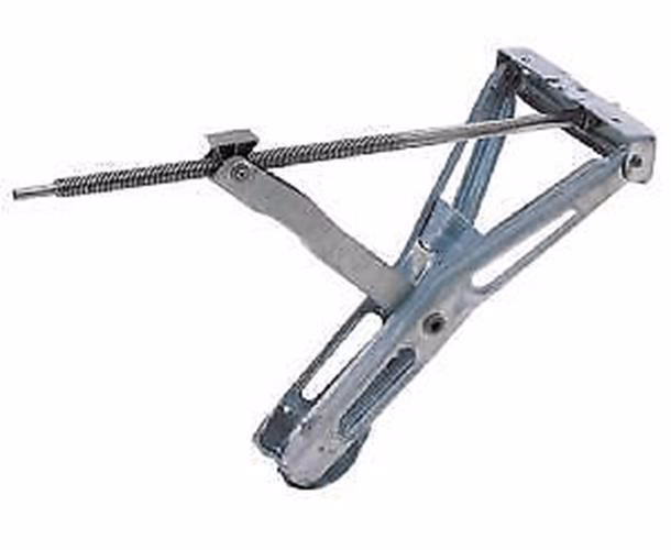 What are corner steadies?