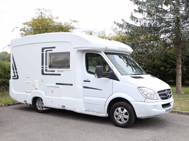 Do F1 drivers have motorhomes at events?