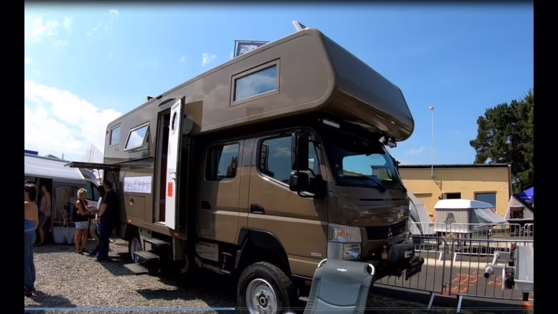 What is the Canter Mitsubishi lifespan?