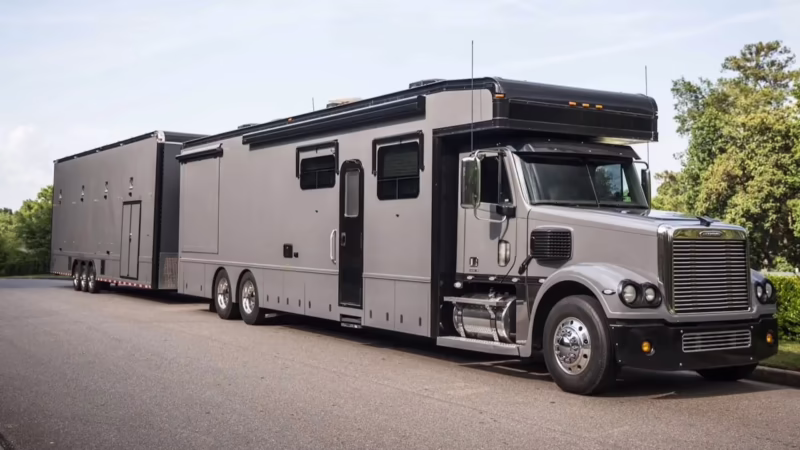 Can I tow a trailer with a motorhome?