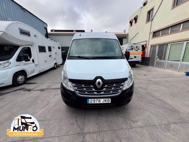 ¿Cuánto cuesta una RENAULT Master 2025?