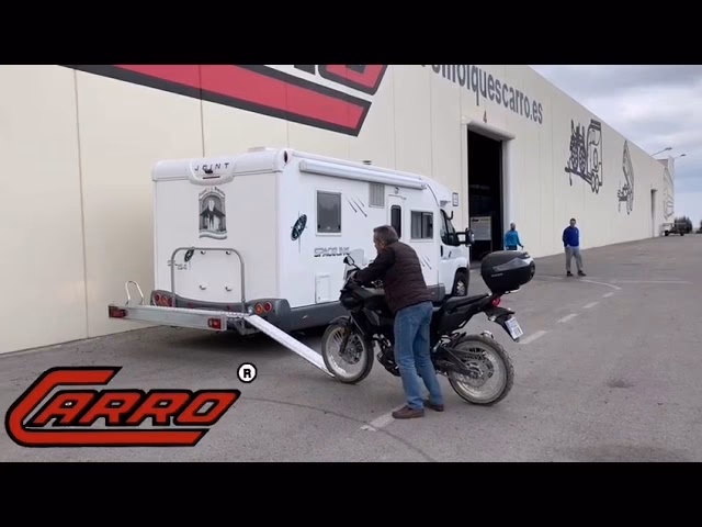 ¿Cómo llevar una moto en una autocaravana?
