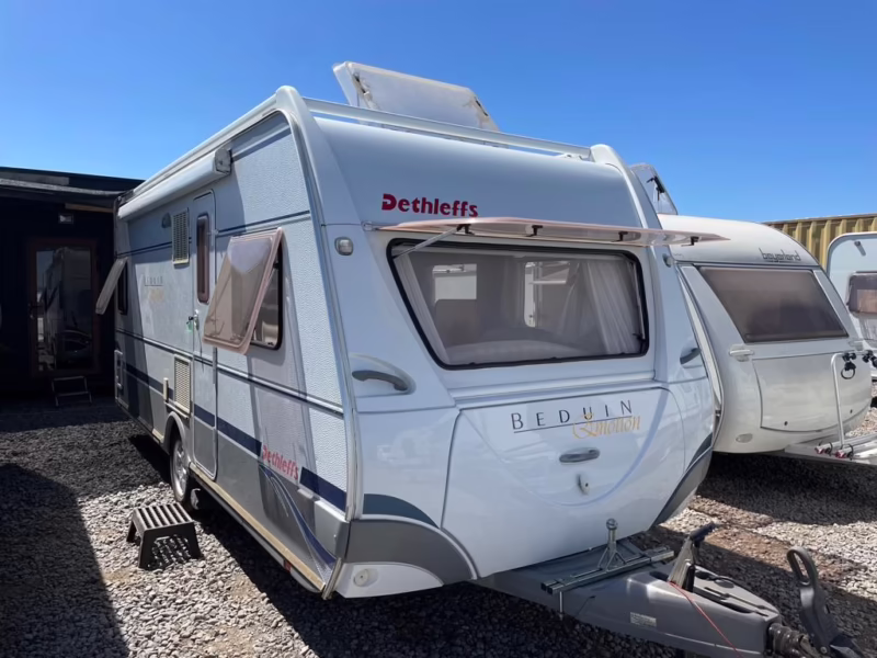 ¿Cuál es el precio del Dethleffs Globebus I6?