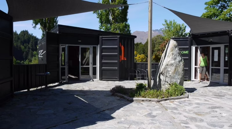 Where to park a campervan in Queenstown?