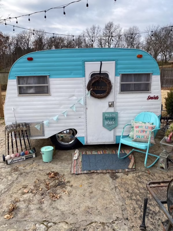 Who made Scotty campers?