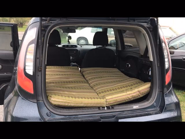 Who makes Sol campers?