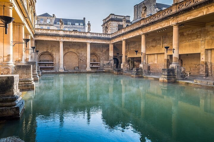 ¿Se puede visitar Bath y Stonehenge en un día?