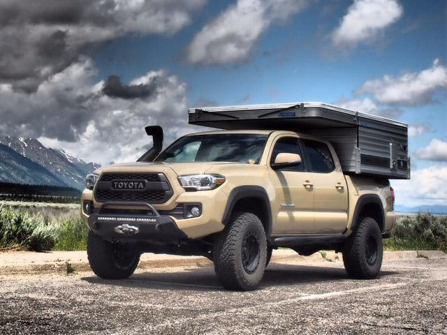 What size camper can a Toyota Tacoma carry?