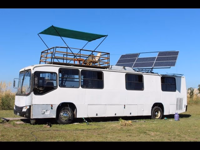 ¿Cuánto cuesta un autobús para camperizar?