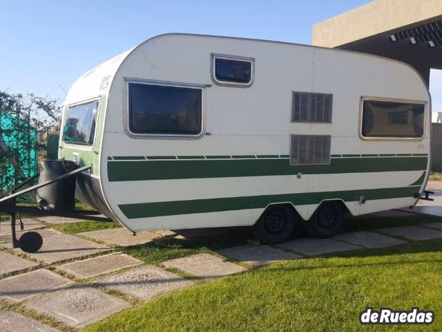 ¿Cuanto cuestan la mayoría de las casas rodantes de doble ancho?