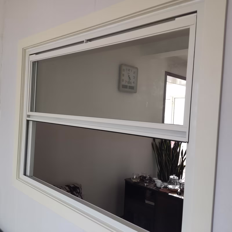 ¿Cuánto cuesta poner una ventana corredera?