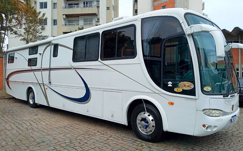 ¿Cuánto mide un camión Scania?