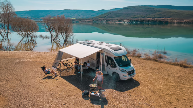 Quando si viaggia in camper si può dormire?