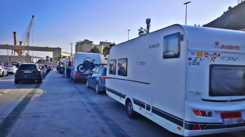 ¿Cuál es la mejor forma de viajar de Barcelona a Roma?