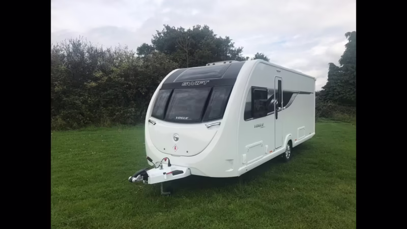 Who makes Vogue motorhomes?